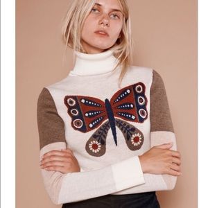 ISO Mariposa sweater- trade medium for large